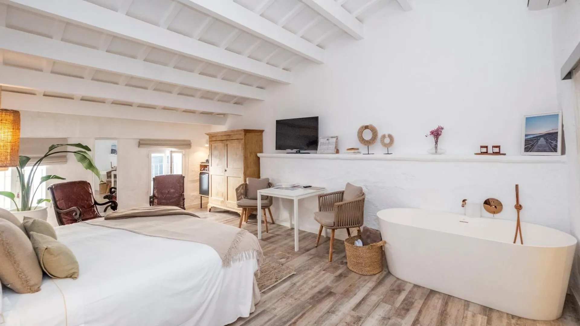 Encant De Alaior Boutique Hotel